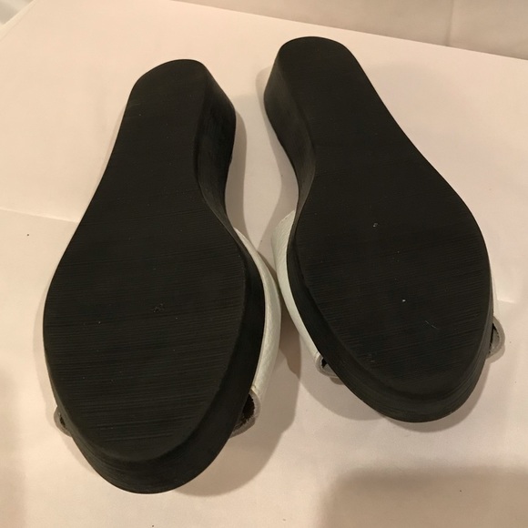 Beach Club by Seychelles Beautiful 7 - Picture 7 of 8